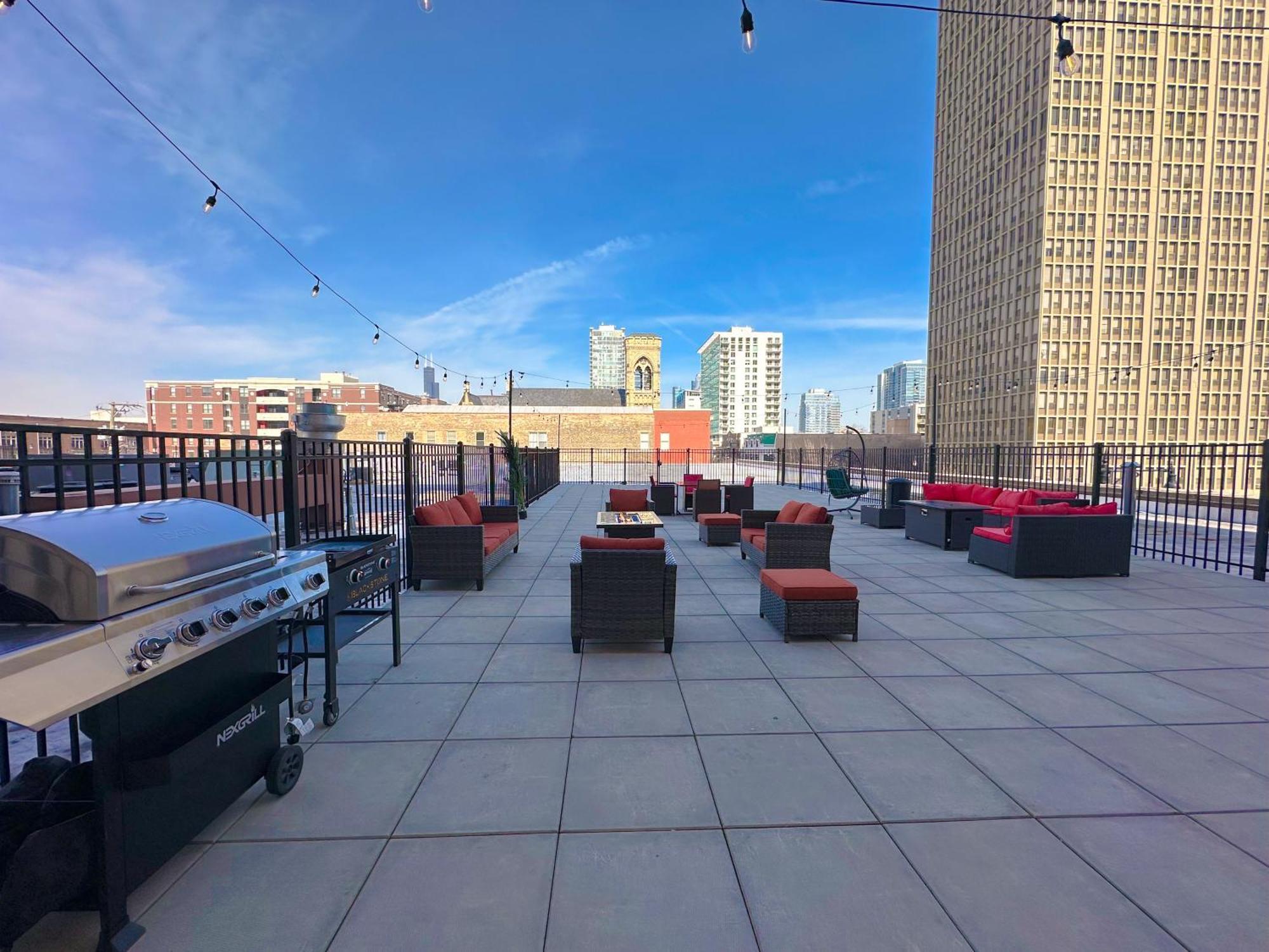 Mccormick Place Modern 2Br Loft In Downtown Chicago Michigan Avenue With Optional Parking Near Soldier Field ชิคาโก ภายนอก รูปภาพ